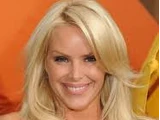 Gena Lee Nolin