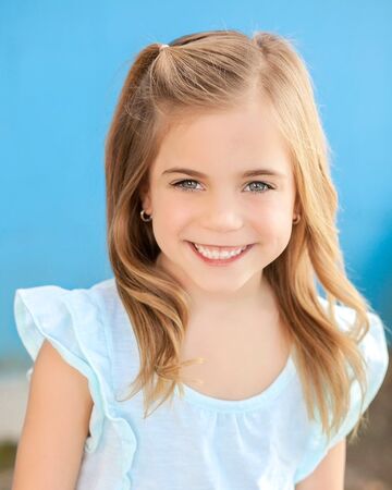 Tierney Smith Lily Rose Smith - Tierney Smith Primacy Wiki Fandom / The smith sisters are triplets who work as professional actors!