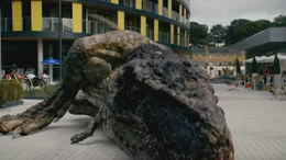 5x5 TyrannosaurusGettingUp