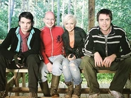 2x3BehindtheScenes-JamesMurray,HannahSpearittandAndrew-LeePotts.jpg (67 KB)