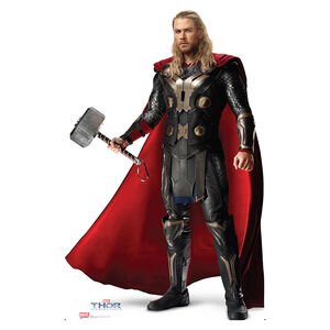 Thor-the-dark-world-lifesized-standup-4