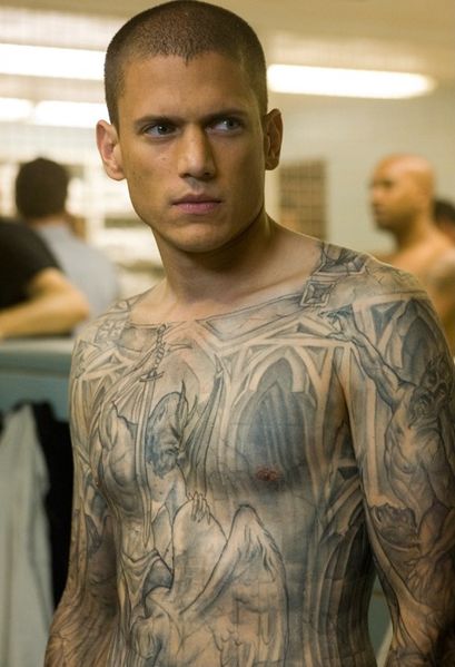 20-Things-You-Probably-Never-Knew-About-Prison-Break-Fox-Michael-Tattoo-2 -  AmongMen