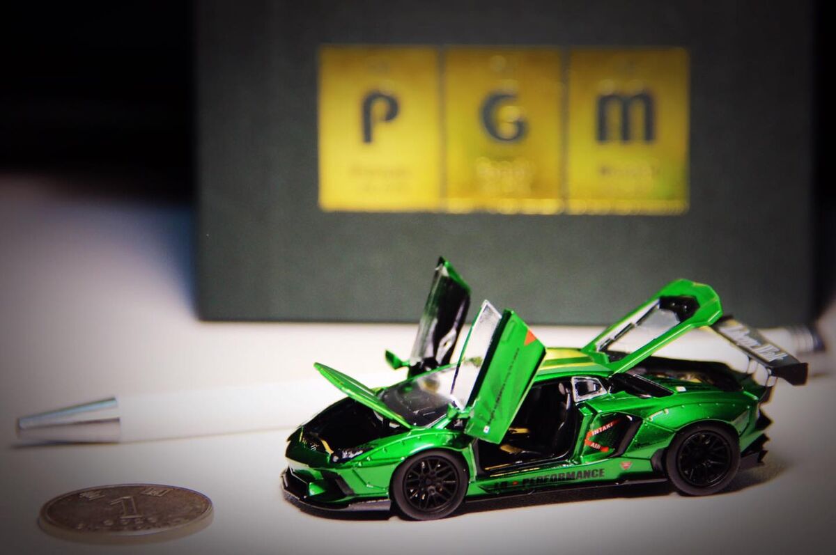 PGM 限定版 LP700-4 メタリックグリーン Aventador LP700 Chrome Green Premium | Private Goods Model