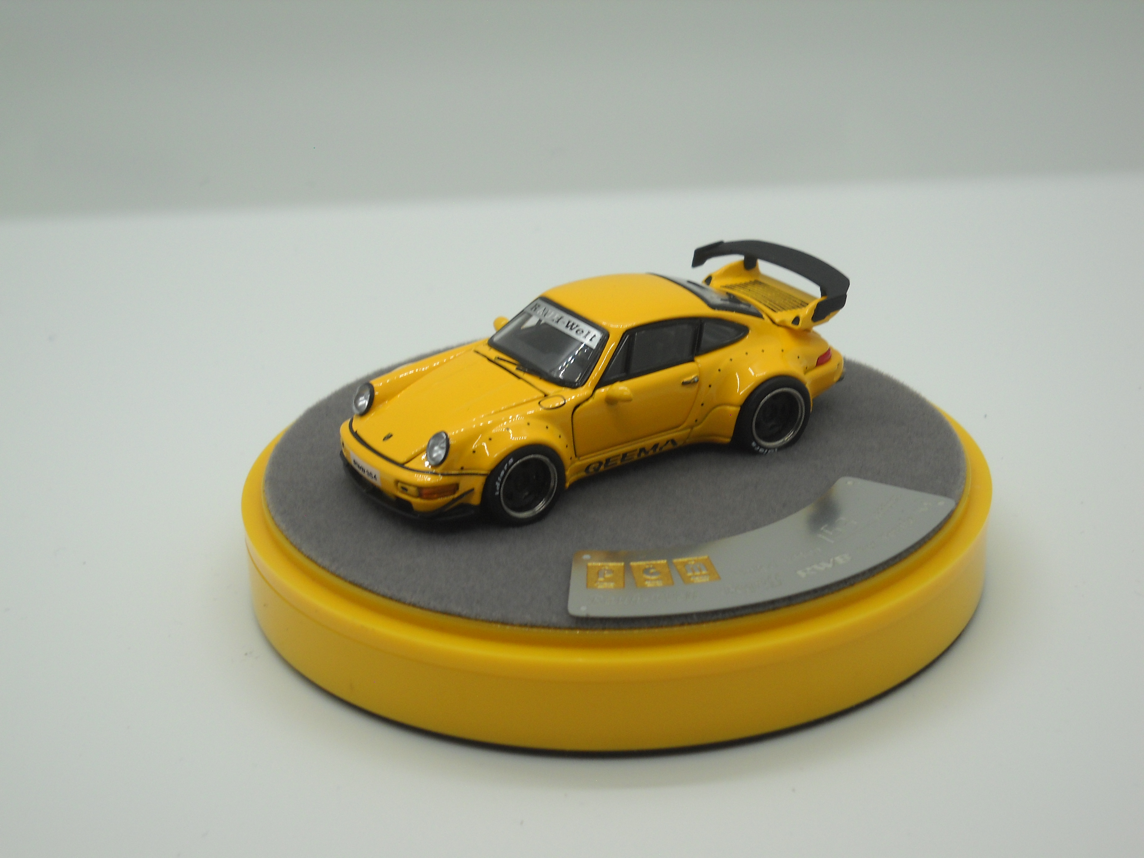 1/64 PGM Porsche 911 RWB 964 70th Anniversary Diecast Car