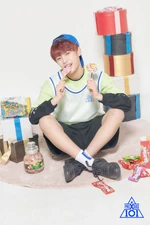 Kim Sungyeon Produce X 101 Promotional 7.jpg (87 KB)