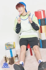 Kim Sungyeon Produce X 101 Promotional 1.jpg (118 KB)