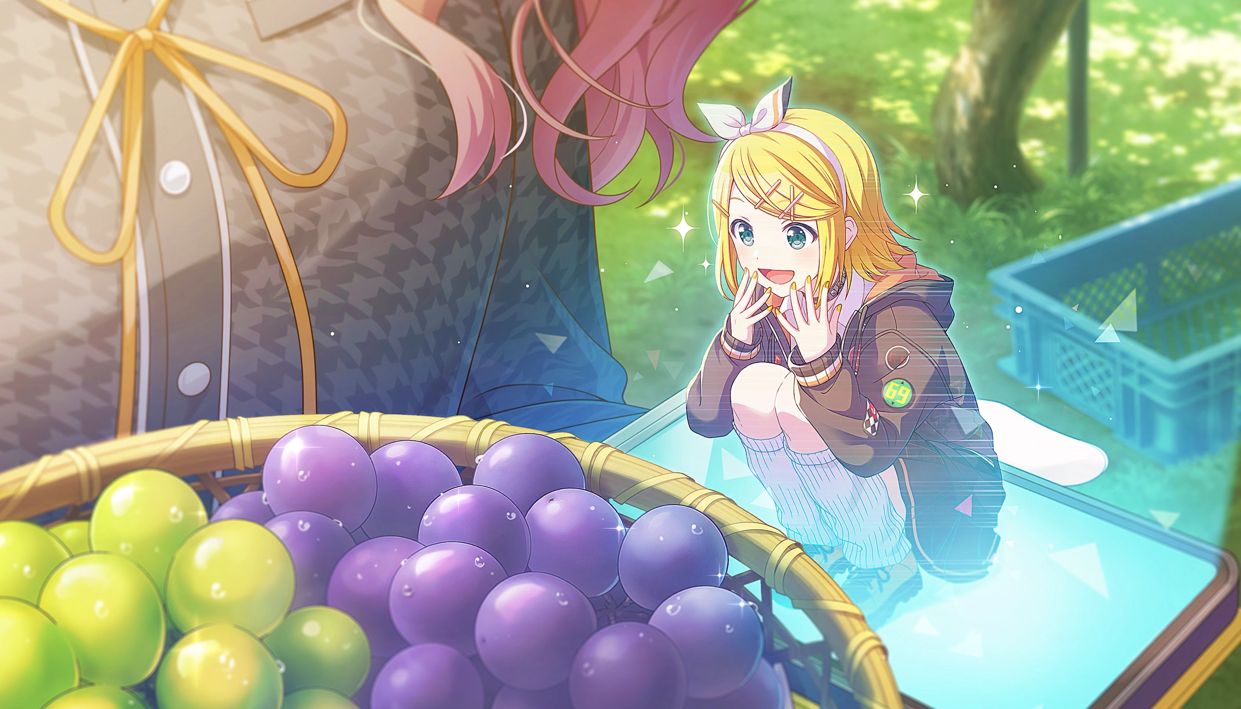 A Dreamy Mountain Of Grapes