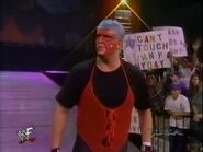 January 26, 1998 Monday Night RAW.00016