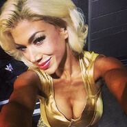 Rosa Mendes WM30