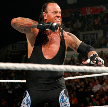 Taker ring Raw