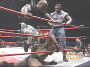 3-27-00 Nitro 4.jpg (14 KB)