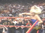 5-8-00 Nitro 25.jpg (16 KB)