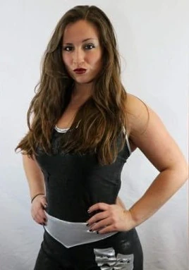 Katie Arquette - eVAlZdD2