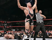 November 7, 2005 Raw.41.jpg (55 KB)