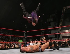 Senton bomb