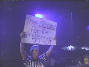 8-23-99 Nitro 15.jpg (8 KB)