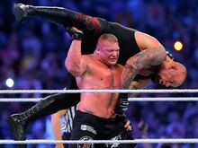 Brock-lesnar-f5-undertaker-wrestlemania-30