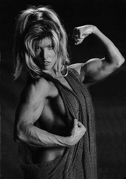 Women's Physique World December 1997 Marianna Komlos Strong Female  Bodybuilder