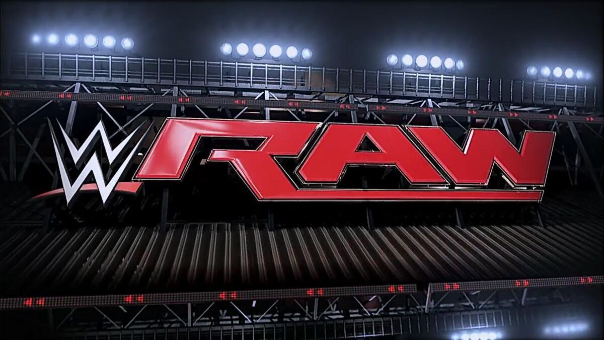 Wwe raw 2015. Wwe 2k22. Wwe raw 22. Бекки линч wwe. Хантер игрок рестлинг.
