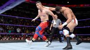 205 Live 2.jpg (105 KB)