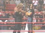 8-14-00 Nitro 14.jpg (15 KB)