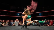 10-3-19 NXT UK 24.jpg (82 KB)