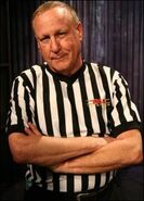 Earl Hebner 1