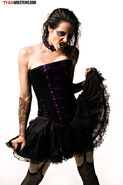 Daffney 18