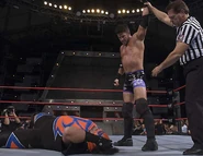 November 7, 2005 Raw.26.jpg (43 KB)