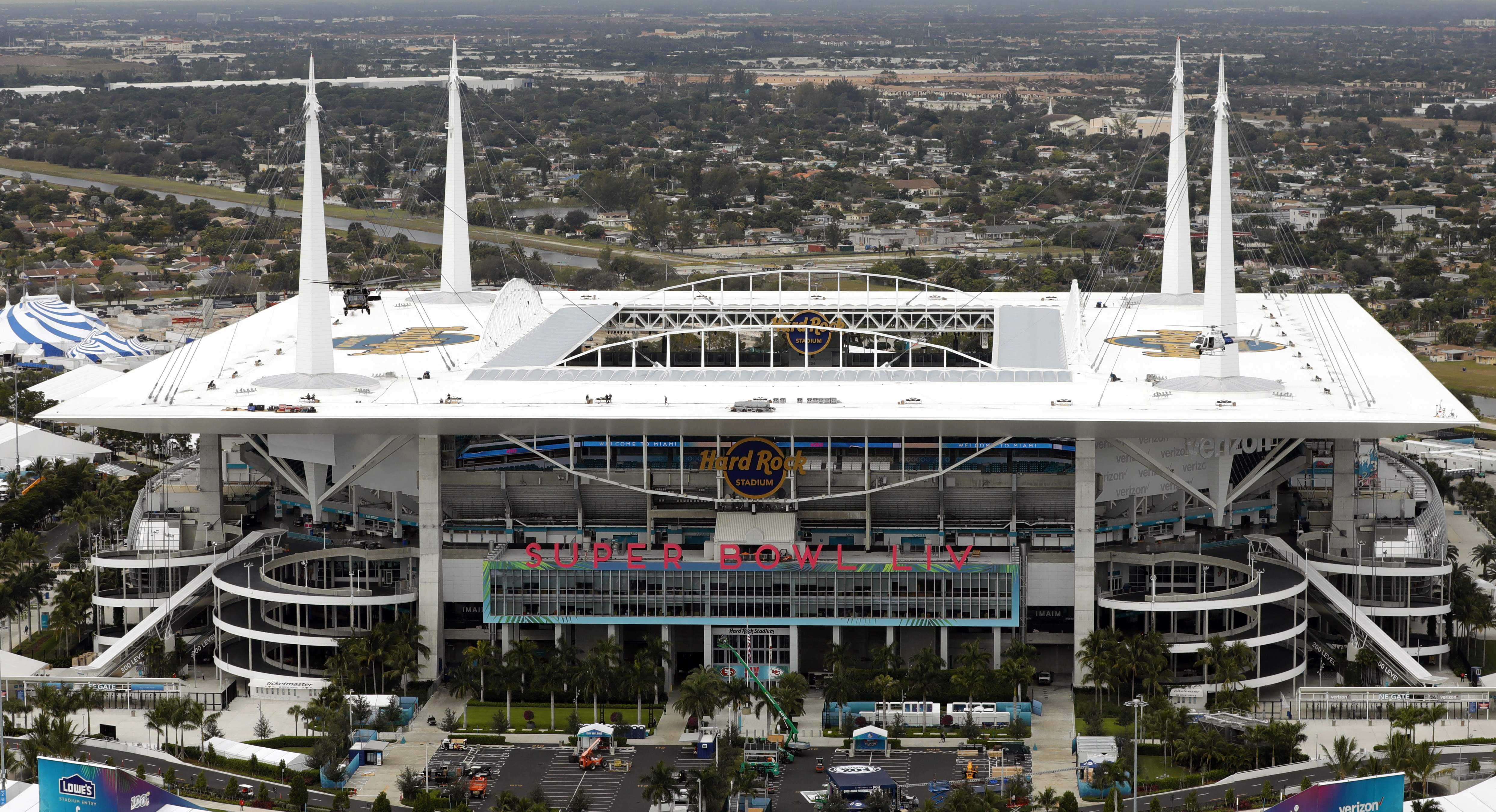 The South Florida Vikings Turned Hard Rock Stadium Into A Purple Mecca -  Zone Coverage