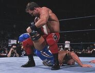 Benoitanglerr3.jpg (28 KB)