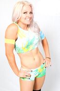 Candice LeRae - SHIM1801kjWPEiLDCV