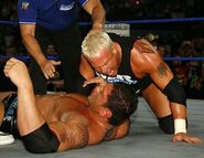 Smackdown-20-April-2007.18