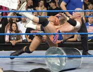 October 20, 2005 Smackdown.26