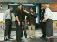 Raw-19-4-2004.5