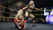 Lacey Evans vs Toni Storm - DaXAWrpUwAAXegw