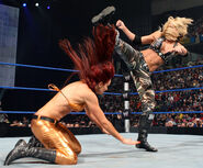 SmackDown 12-5-08 008