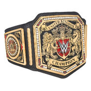 Deluxe WWE United Kingdom Championship Replica Title