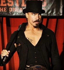 Tylerbatemanprofilepic