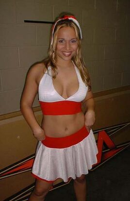 Lizzy Valentine 15