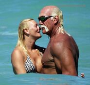 Hulk-hogan-girlfriend-031208-0008