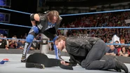 9.6.16 Smackdown.47.jpg (111 KB)