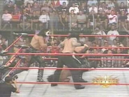 8-14-00 Nitro 12.jpg (16 KB)