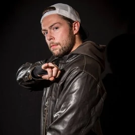 Eli Surge - SWXvakbl