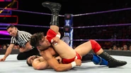 205 Live (September 4, 2018).6.jpg (85 KB)