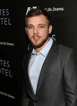 Max Thieriot