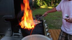 CHILLIN' & GRILLIN'!