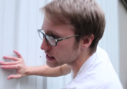 JesseHidesTheDoor.png