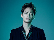 Junya Ikeda as Kanato Oshiro