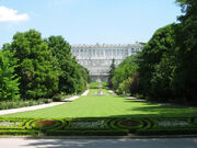 Palacio-real-garden-landinovia
